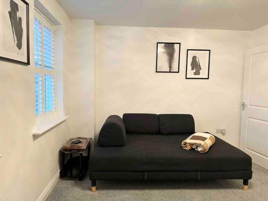Serene Home Ideally Connected To Central London Μπρόμλεϊ Εξωτερικό φωτογραφία