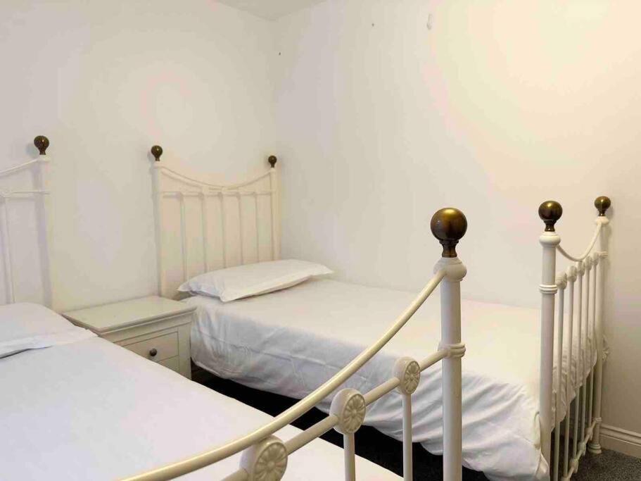 Serene Home Ideally Connected To Central London Μπρόμλεϊ Εξωτερικό φωτογραφία
